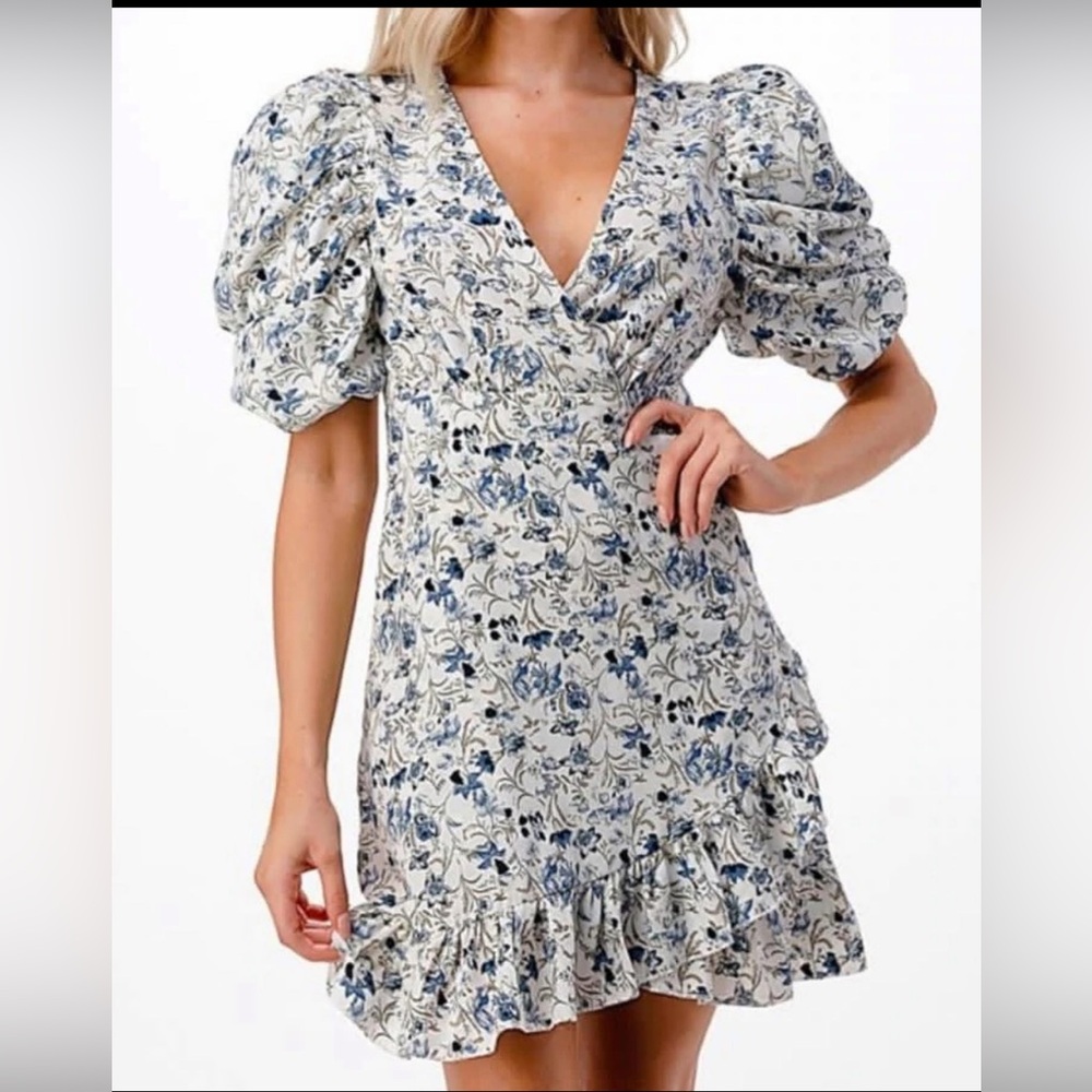 Feel in puff sleeve mini dress